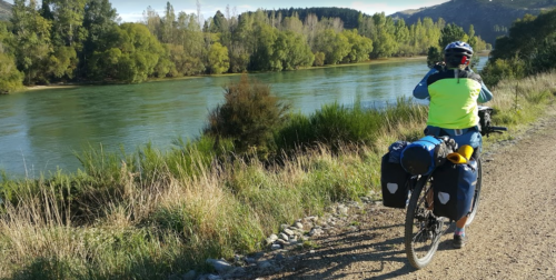 Sari Clutha River